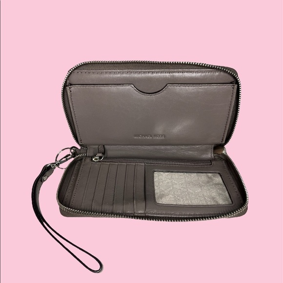 Michael Kors Multifunction Wristlet Wallet Phone Case, Grey Leather - Picture 3 of 4